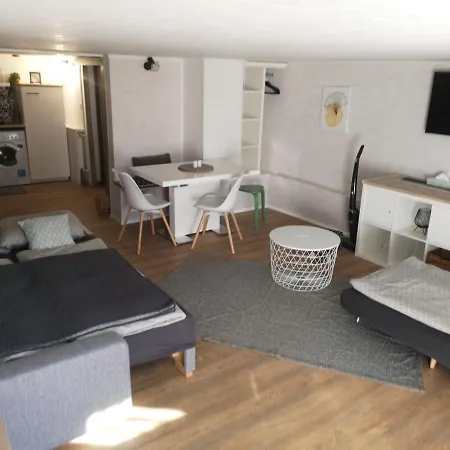 Bibi Apartman Apartman *